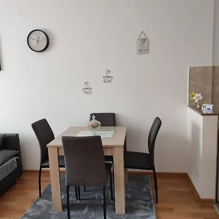 아파트 Tanja 비옐리나